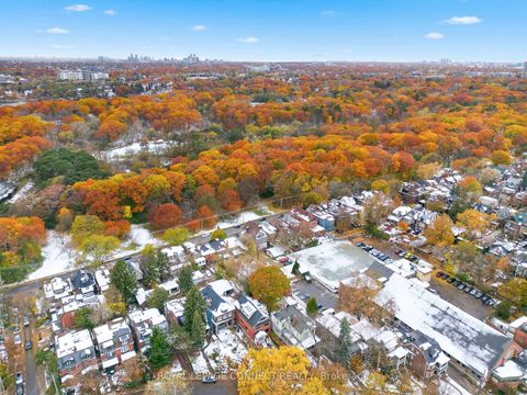 Photo 29 at 115 Parkside Drive, Swansea, Toronto