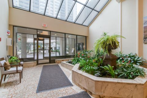 Photo 1 at 306 - 2180 Marine Drive, BR Bronte, Oakville