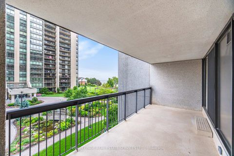 Photo 14 at 306 - 2180 Marine Drive, BR Bronte, Oakville