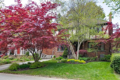 Photo 1 at 14 Dunedin Drive, Kingsway South, Toronto