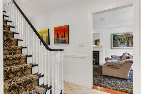 Photo 8 at 14 Dunedin Drive, Kingsway South, Toronto