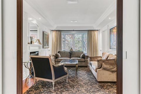 Photo 16 at 14 Dunedin Drive, Kingsway South, Toronto