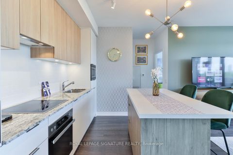 Photo 7 at 626 - 20 O'Neill Road, Don Mills, Toronto