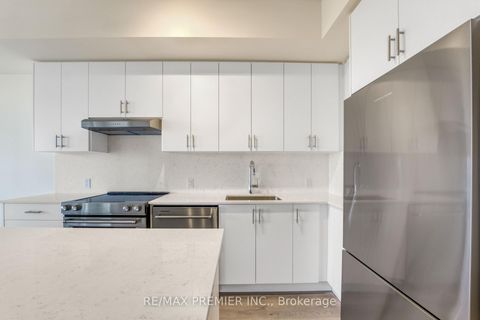 Photo 4 at 409 - 8960 Jane Street, Vellore Village, Vaughan