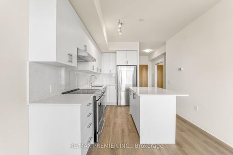 Photo 6 at 409 - 8960 Jane Street, Vellore Village, Vaughan