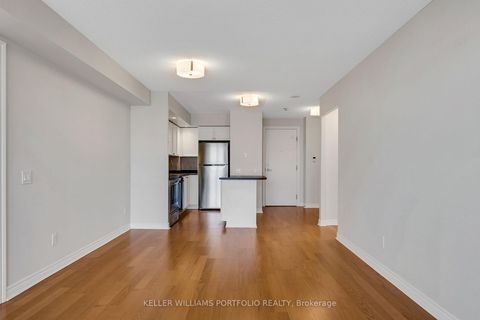 Photo 9 at 707 - 5229 Dundas Street W, City Centre West, Toronto