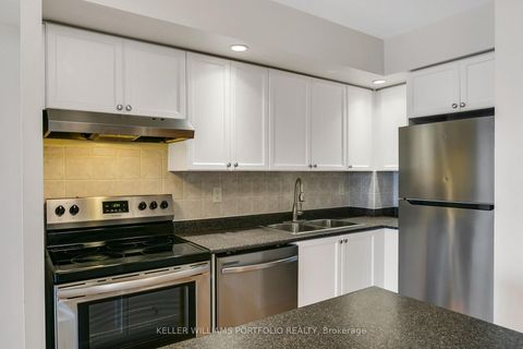 Photo 12 at 707 - 5229 Dundas Street W, City Centre West, Toronto