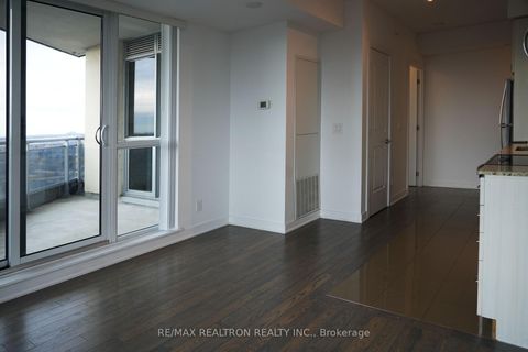 Photo 3 at 2009 - 9201 Yonge Street, Langstaff, Richmond Hill