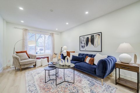 Photo 3 at 47 Colleen Street, Yorkhill, Vaughan