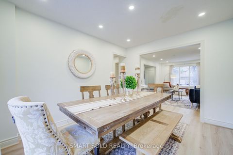 Photo 10 at 47 Colleen Street, Yorkhill, Vaughan