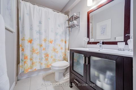 Photo 22 at 47 Colleen Street, Yorkhill, Vaughan