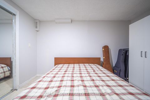 Photo 27 at 47 Colleen Street, Yorkhill, Vaughan