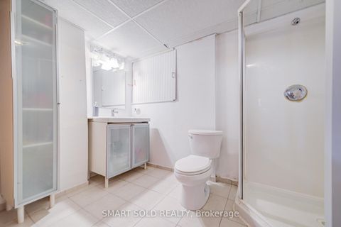 Photo 30 at 47 Colleen Street, Yorkhill, Vaughan