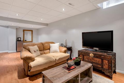 Photo 25 at 138 Largo Crescent, Maple, Vaughan