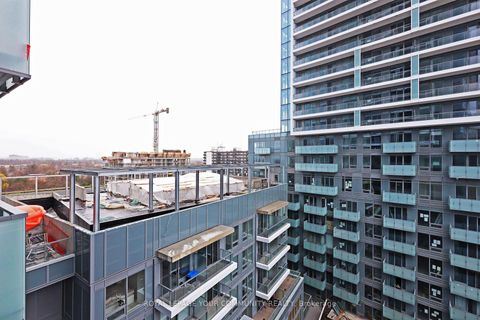 Photo 17 at 1003 - 8 Olympic Garden Drive, Newtonbrook East, Toronto