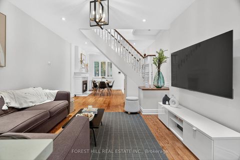 Photo 10 at 133 Ellsworth Avenue, Wychwood, Toronto