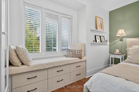 Photo 21 at 133 Ellsworth Avenue, Wychwood, Toronto