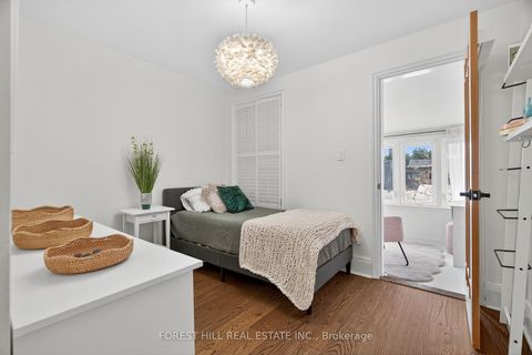 Photo 26 at 133 Ellsworth Avenue, Wychwood, Toronto