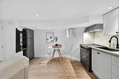 Photo 33 at 133 Ellsworth Avenue, Wychwood, Toronto