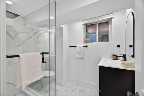 Photo 34 at 133 Ellsworth Avenue, Wychwood, Toronto