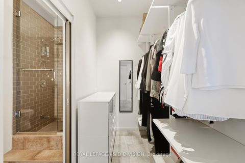 Photo 16 at 610 - 160 Baldwin Street, Chinatown, Toronto