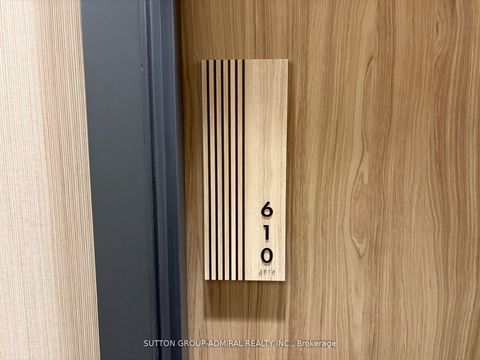 Photo 4 at 610 - 3100 Keele Street, CFB, Toronto