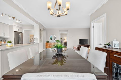 Photo 9 at 406 - 100 Promenade Circle, Brownridge, Vaughan