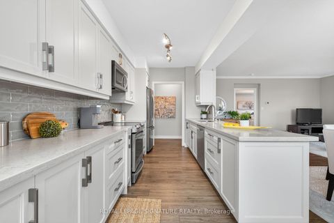 Photo 12 at 406 - 100 Promenade Circle, Brownridge, Vaughan