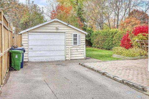 Photo 3 at 50 Amiens Road, West Hill, Toronto