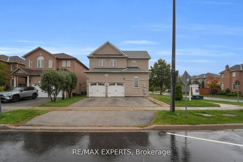 Photo 1 at 159 Sonoma Boulevard, Sonoma Heights, Vaughan