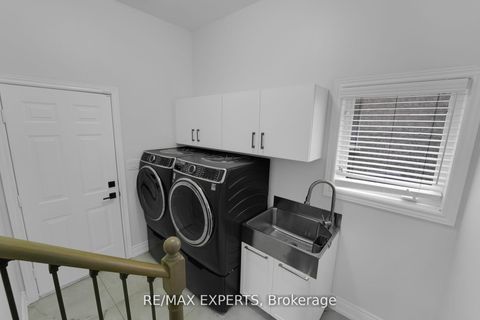 Photo 16 at 159 Sonoma Boulevard, Sonoma Heights, Vaughan
