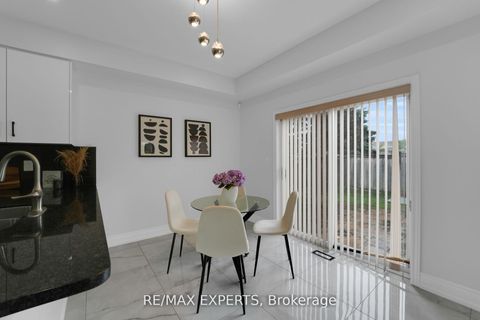 Photo 26 at 159 Sonoma Boulevard, Sonoma Heights, Vaughan