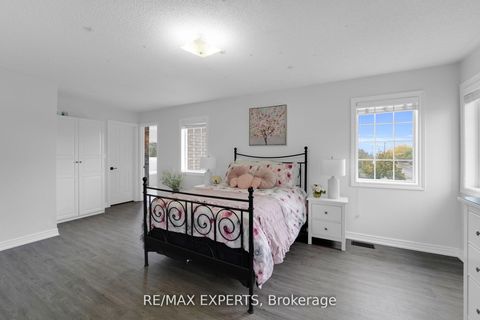 Photo 29 at 159 Sonoma Boulevard, Sonoma Heights, Vaughan