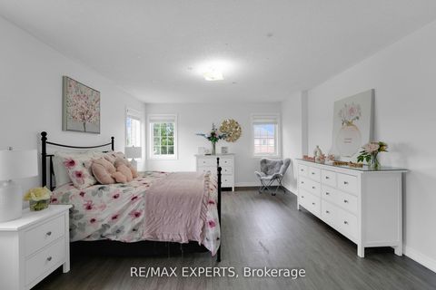 Photo 30 at 159 Sonoma Boulevard, Sonoma Heights, Vaughan