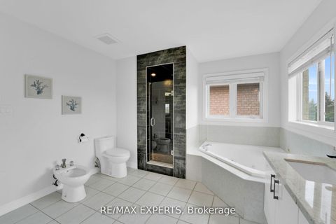 Photo 32 at 159 Sonoma Boulevard, Sonoma Heights, Vaughan