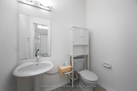 Photo 11 at 17 Oceanview Street, Rouge Woods, Richmond Hill