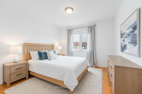 Photo 16 at 17 Oceanview Street, Rouge Woods, Richmond Hill