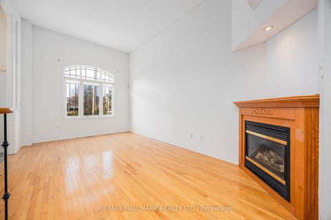 Photo 22 at 17 Oceanview Street, Rouge Woods, Richmond Hill