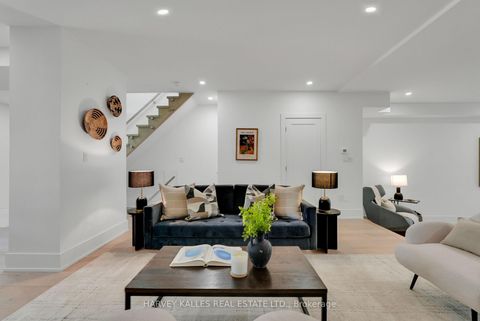 Photo 6 at 253 Albany Avenue, Annex, Toronto