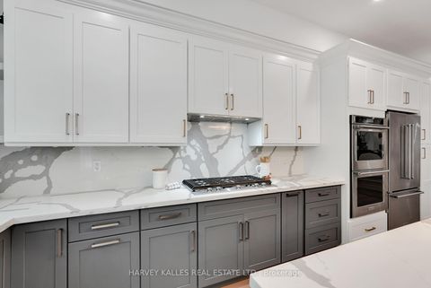 Photo 20 at 253 Albany Avenue, Annex, Toronto