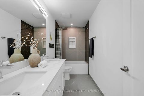 Photo 34 at 253 Albany Avenue, Annex, Toronto