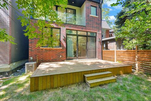 Photo 45 at 253 Albany Avenue, Annex, Toronto