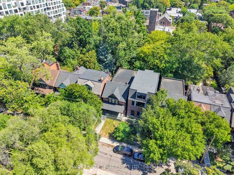 Photo 49 at 253 Albany Avenue, Annex, Toronto