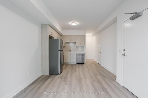 Photo 9 at 154 Robina Avenue, Oakwood Village, Toronto