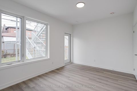 Photo 11 at 154 Robina Avenue, Oakwood Village, Toronto