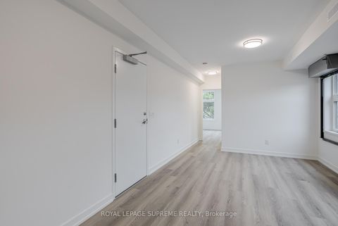 Photo 16 at 154 Robina Avenue, Oakwood Village, Toronto