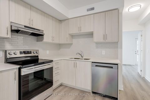 Photo 18 at 154 Robina Avenue, Oakwood Village, Toronto