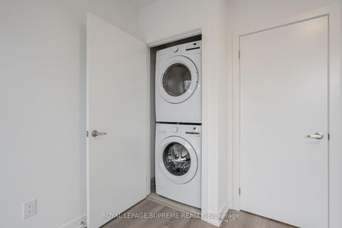 Photo 26 at 154 Robina Avenue, Oakwood Village, Toronto