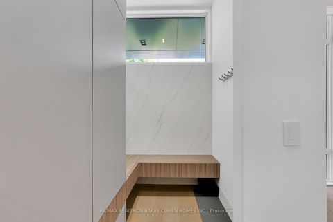 Photo 5 at 52 Elmsthorpe Avenue, Forest Hill South, Toronto