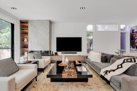 Photo 11 at 52 Elmsthorpe Avenue, Forest Hill South, Toronto